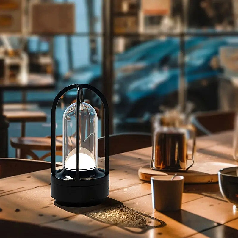 Laddbar Väderskyddad Bordslampa i Aluminium – Designlampa & Atmosfärsbelysning